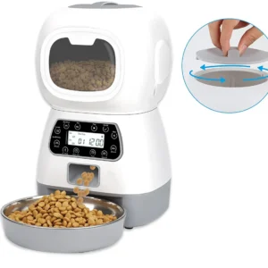 Distributeur de croquettes connecté pour chien